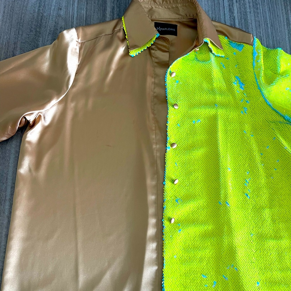 Luxury brand, Lamar Lewis, size: XL, bronze, lime green and blue